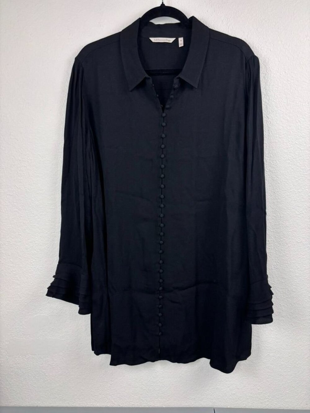 Soft Surroundings women's 1X black long sleeve tunic poet blouse button front